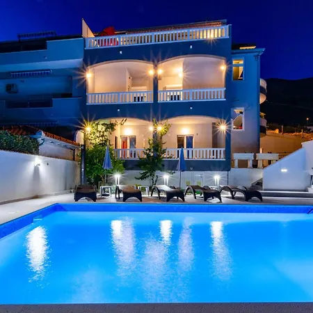 Apartment Jesenice With Sea View III Apartman Jesenice (Split-Dalmatia)