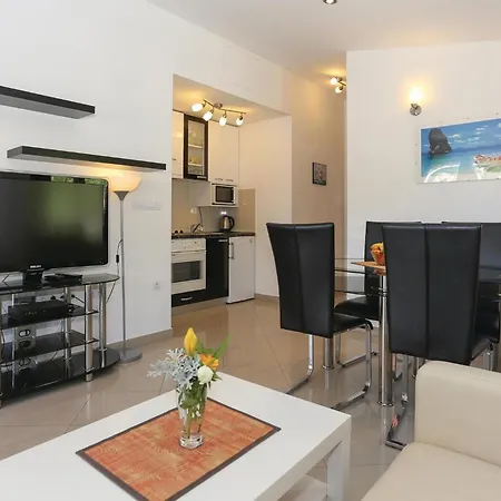 Apartman Apartment Jesenice With Sea View III *